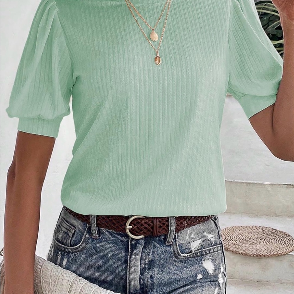 Women's Mint Green Puff Sleeve Top - size M